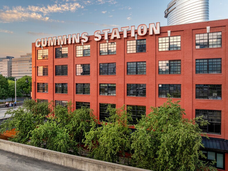 209 10th Ave S, Nashville, TN for lease - Building Photo - Image 3 of 21