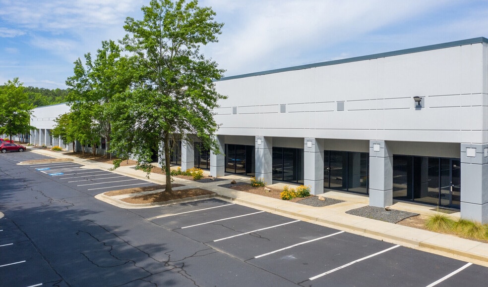 125 Westlake Pky SW, Atlanta, GA for lease - Primary Photo - Image 2 of 11
