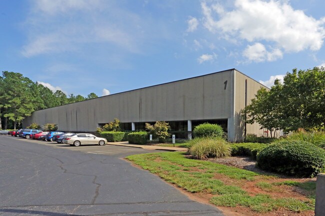 Plus de détails pour 2525 Whilden Dr, Durham, NC - Industriel à louer