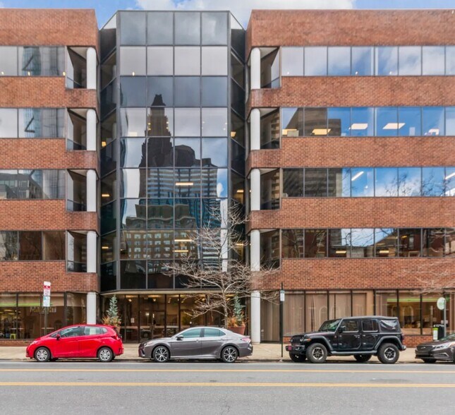 100 N 20th St, Philadelphia, PA à louer - Photo du bâtiment - Image 2 de 2