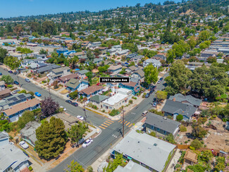 More details for 2568 Scenic Ave, Oakland, CA - Multifamily for Sale