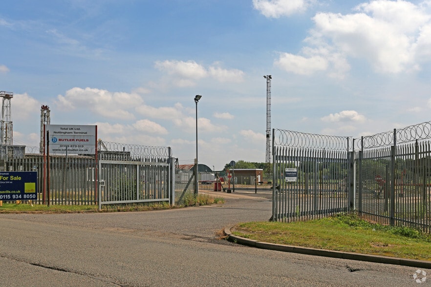 Private Road No 3, Nottingham for sale - Building Photo - Image 3 of 3