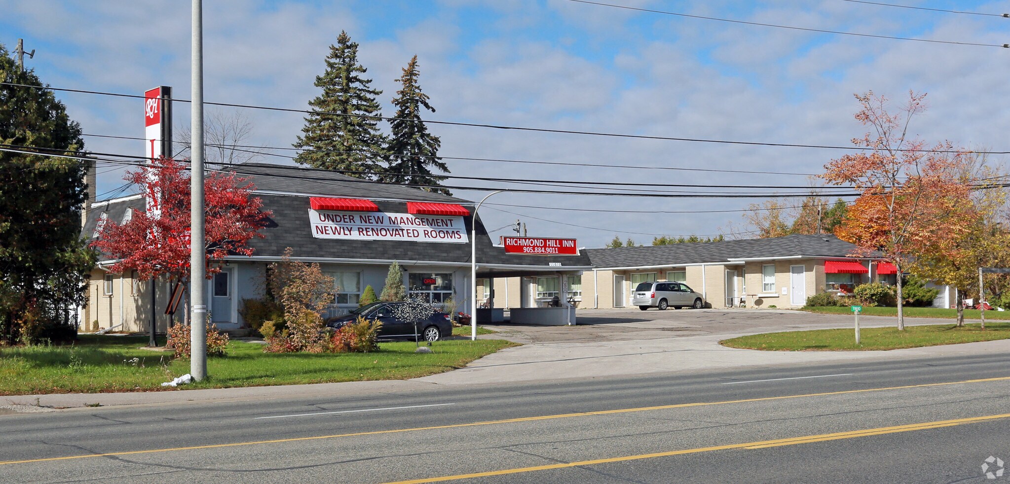 11610 Yonge St, Richmond Hill, ON à vendre Photo principale- Image 1 de 1