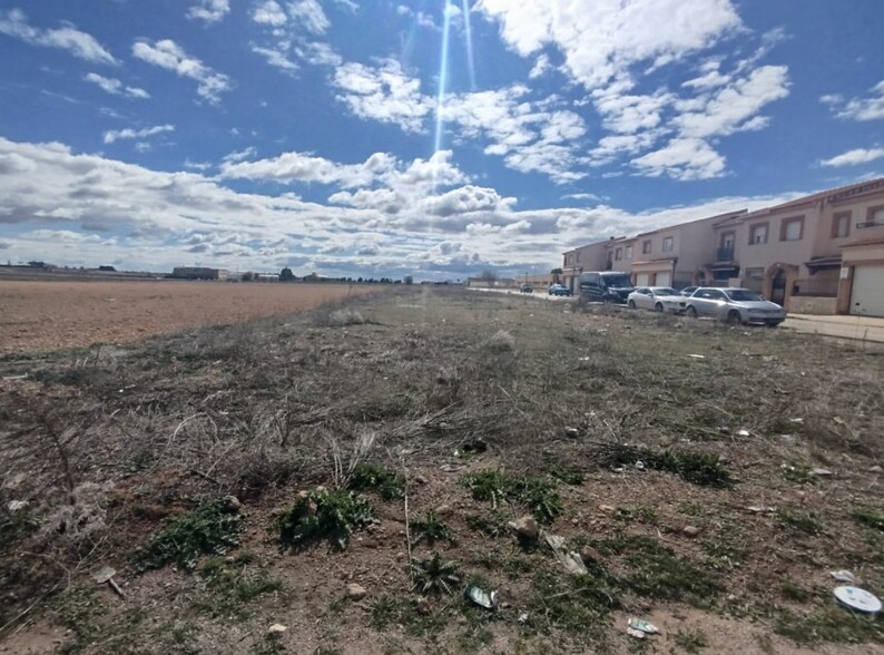 Polígono Sau 7, 7, Quintanar de la Orden, Toledo à vendre - Photo principale - Image 1 de 1