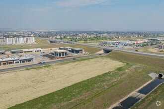 3105 Main St SW, Airdrie, AB - Aerial map view - Image1
