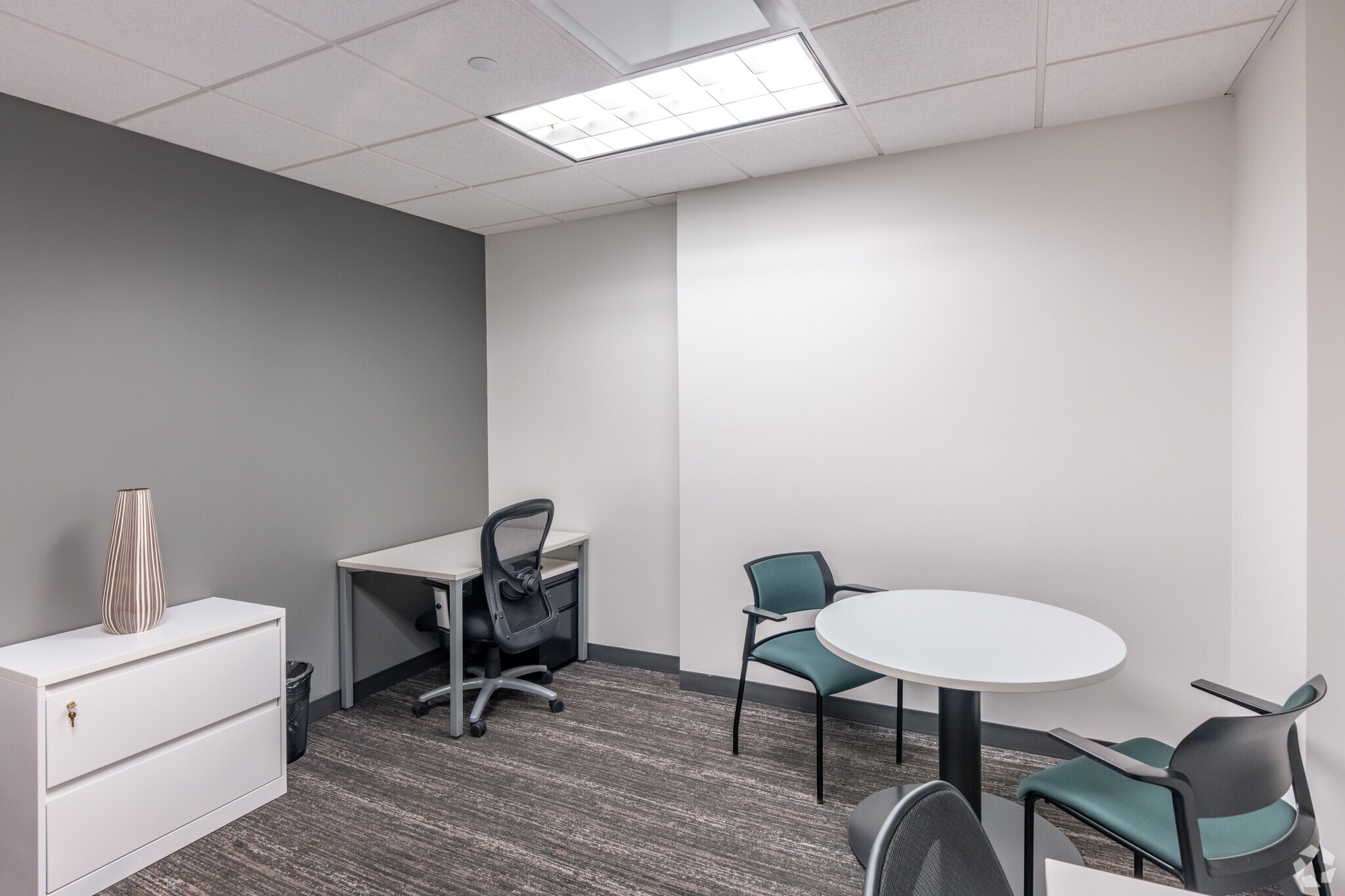 1325 Avenue of the Americas, New York, NY for lease Building Photo- Image 1 of 1