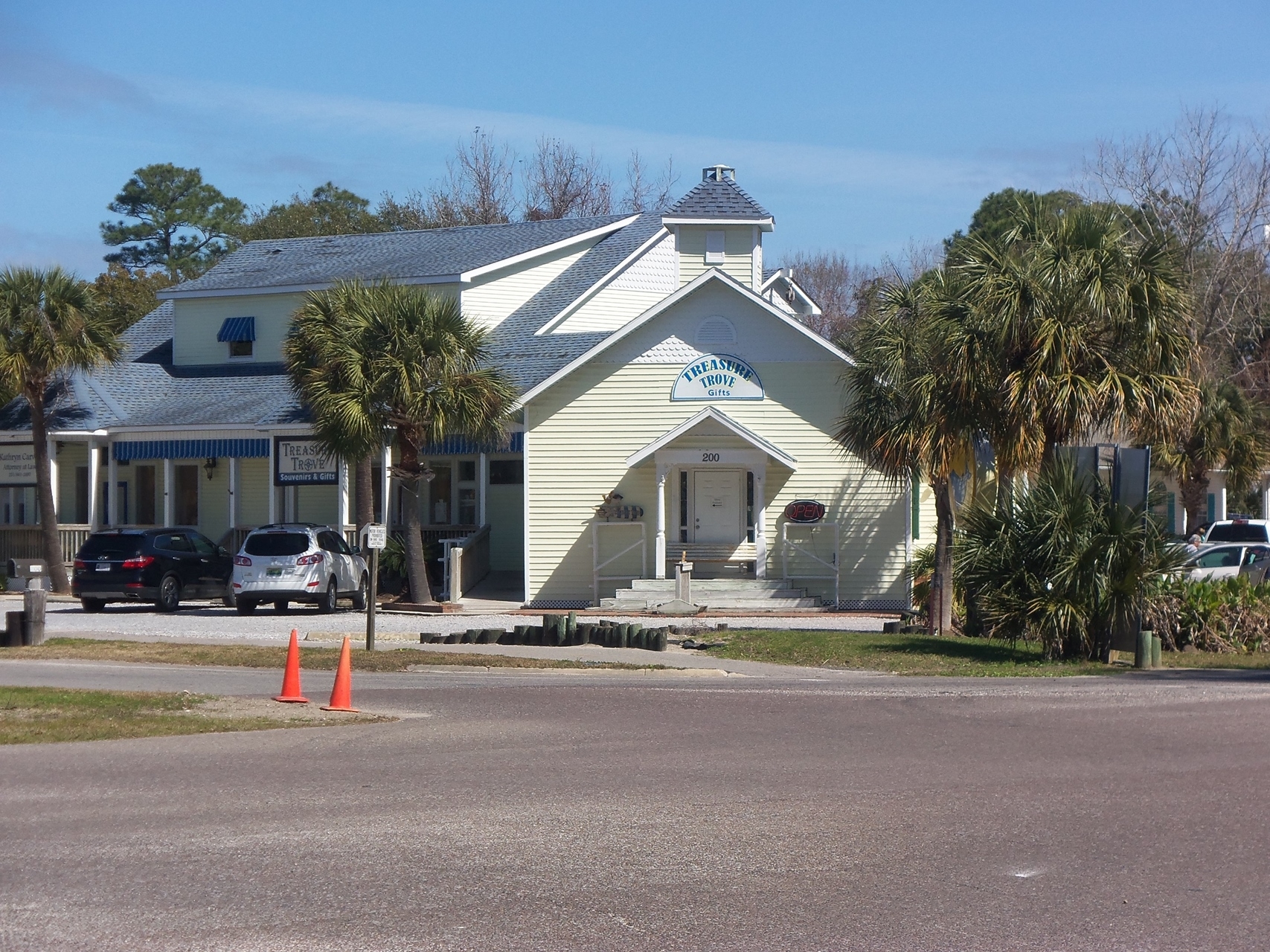 200 Lemoyne Dr, Dauphin Island, AL for sale Primary Photo- Image 1 of 1