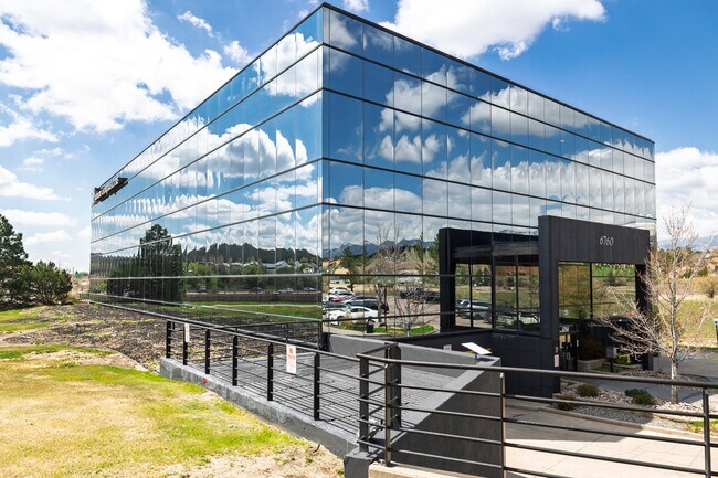 Plus de détails pour 6760 Corporate Dr, Colorado Springs, CO - Coworking à louer