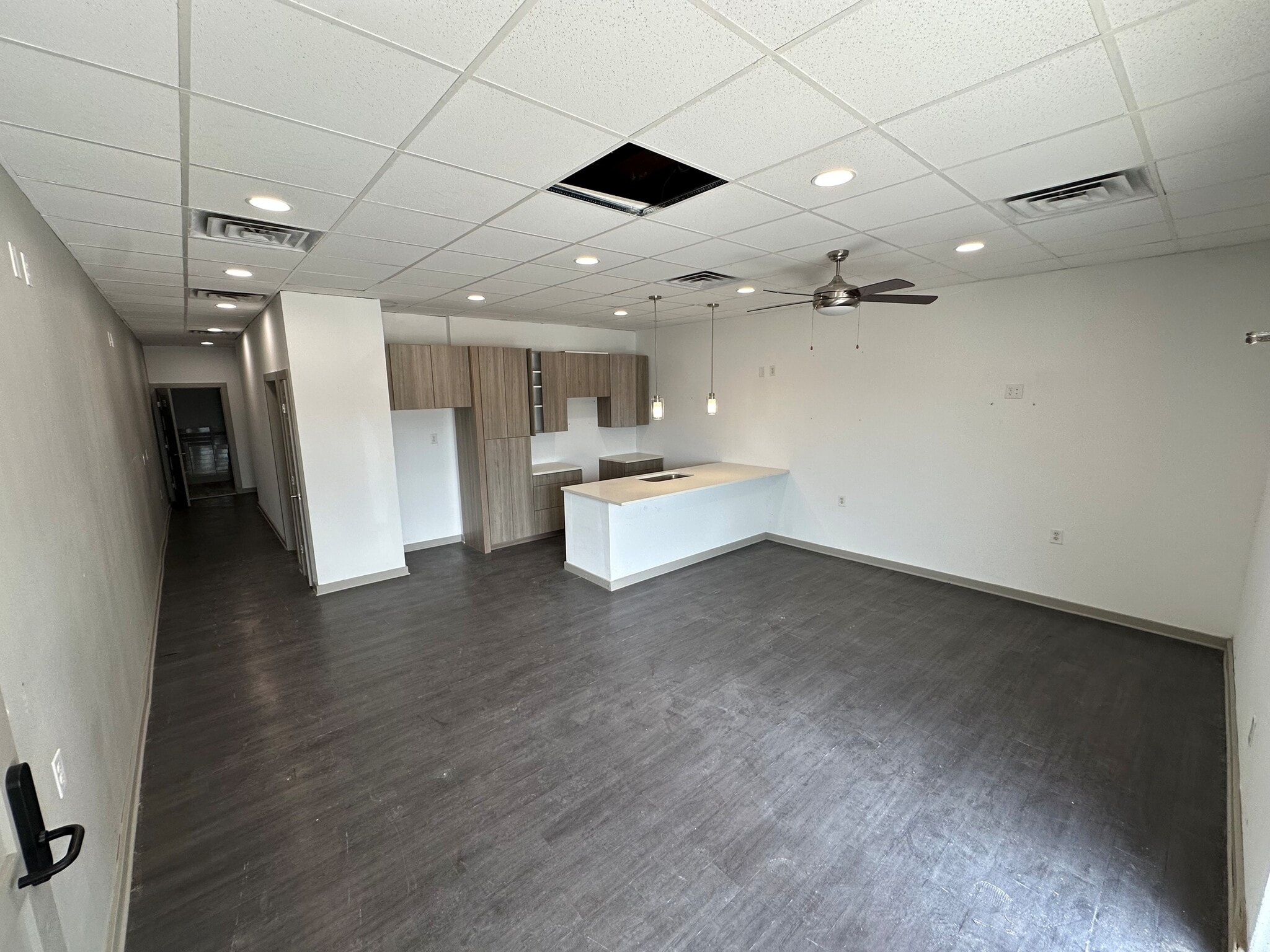 403 N Guadalupe St, San Marcos, TX for lease Interior Photo- Image 1 of 1
