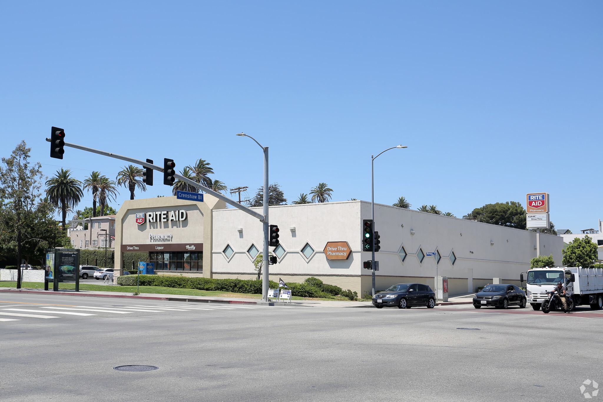 959 Crenshaw Blvd, Los Angeles, CA à louer Photo principale- Image 1 de 5