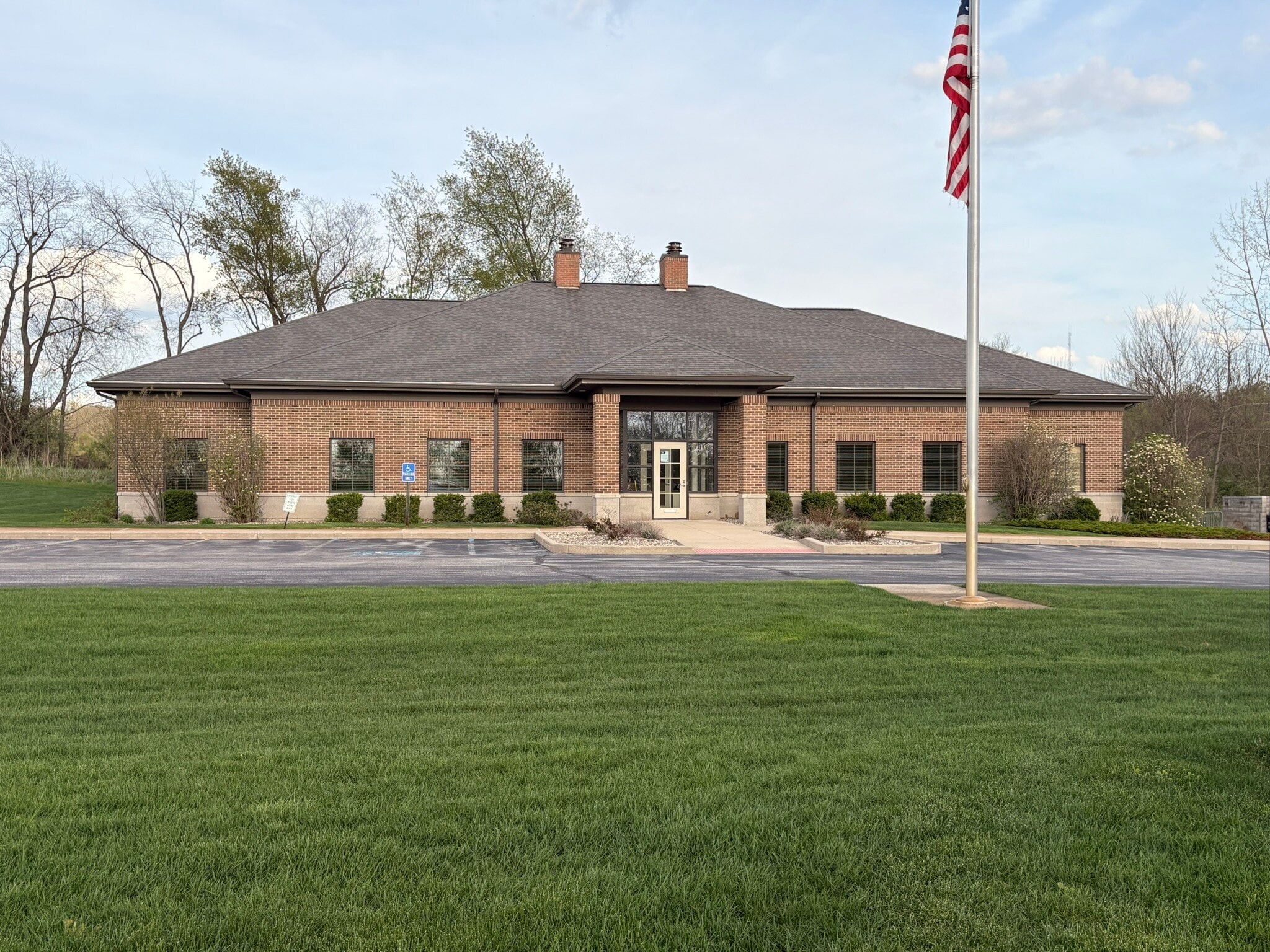 60267 Century Dr, Cassopolis, MI à vendre Photo du bâtiment- Image 1 de 20