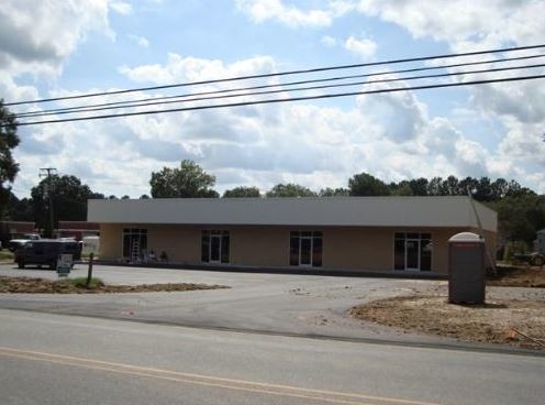 1205 W First St, Ahoskie, NC à louer - Photo principale - Image 1 de 1