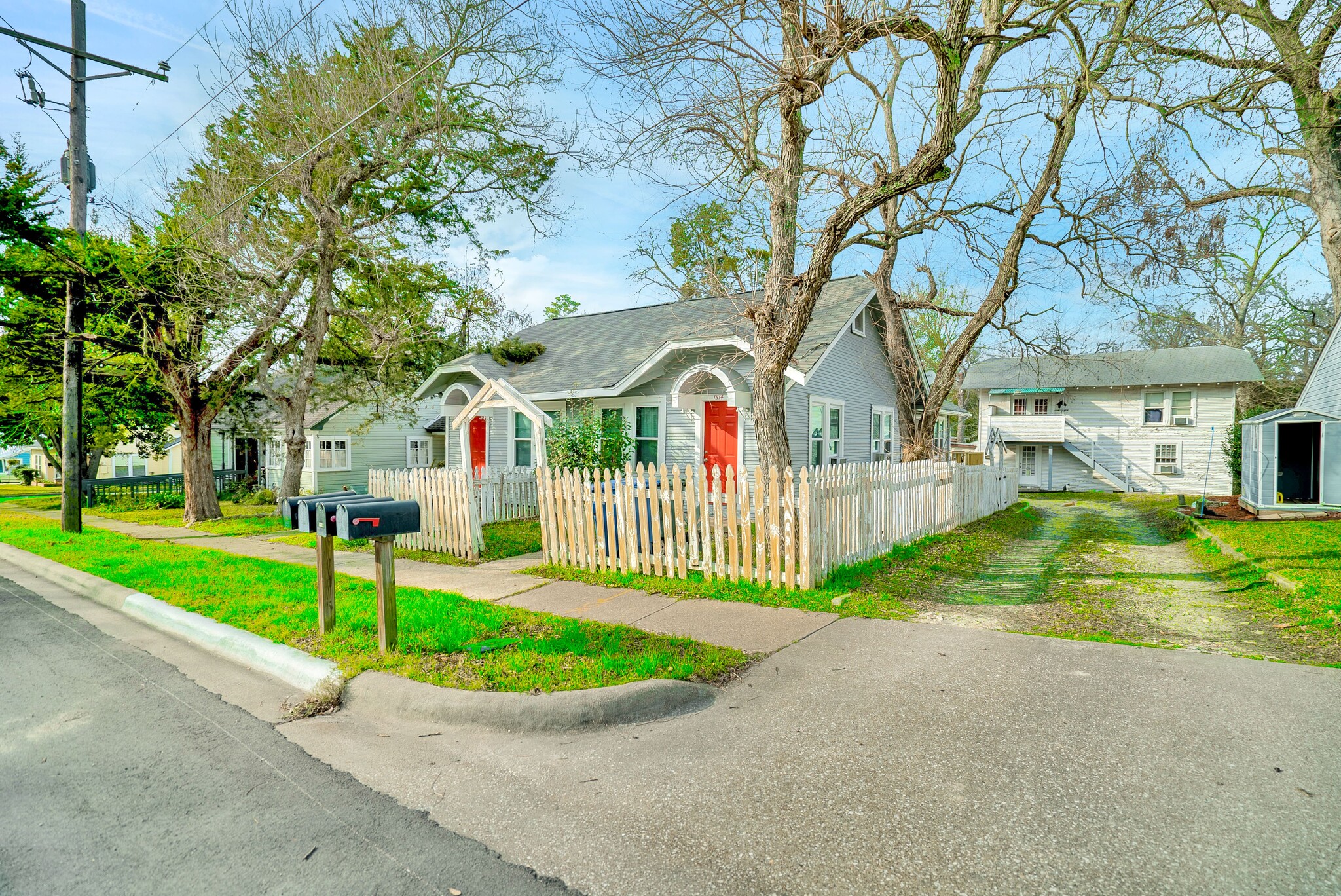 1514 18th St, Huntsville, TX à vendre Photo principale- Image 1 de 1