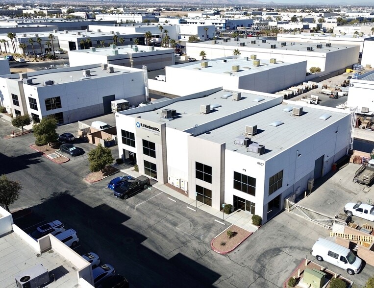 6607 Schuster St, Las Vegas, NV for lease - Building Photo - Image 2 of 4
