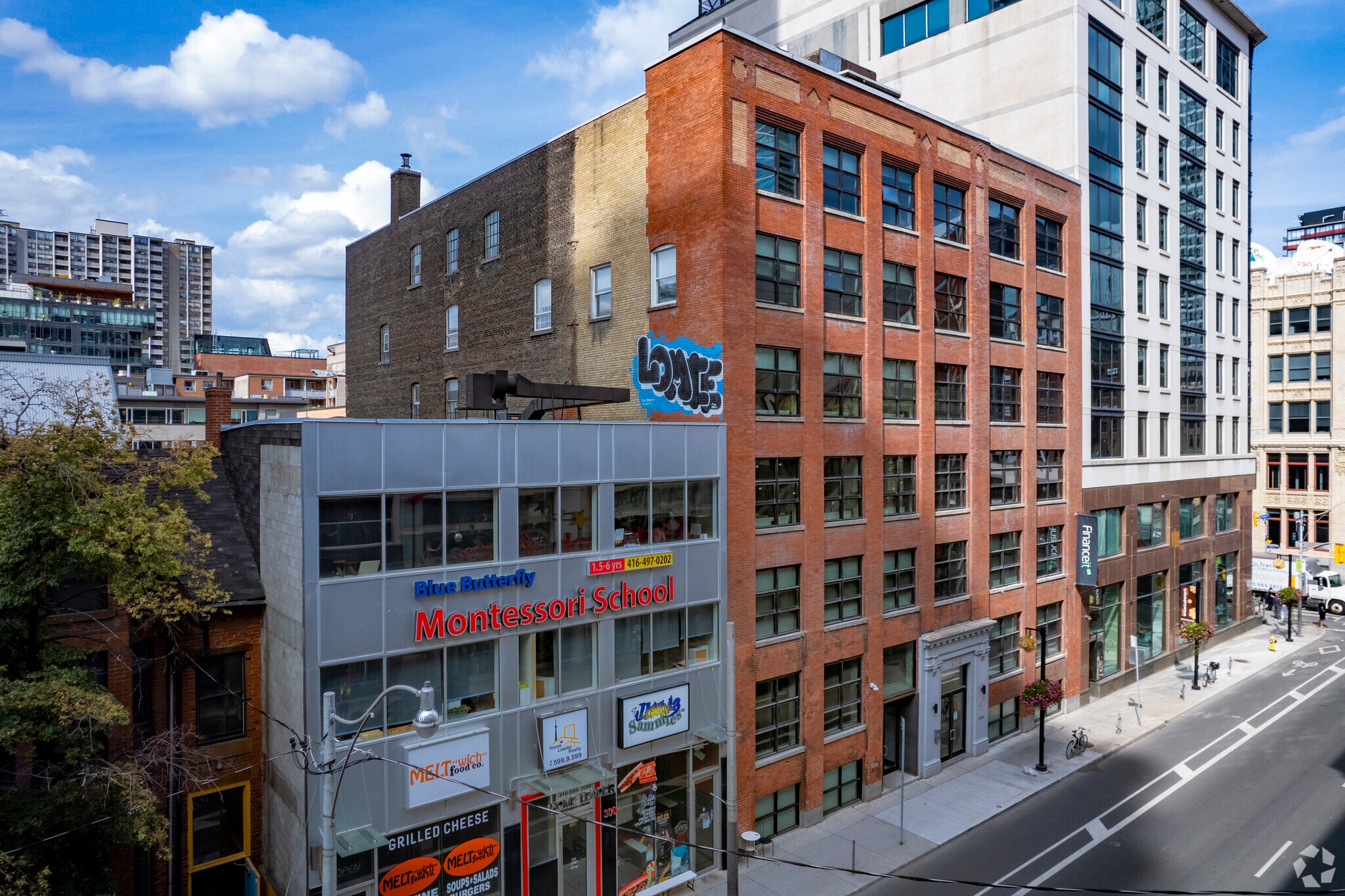 296 Richmond St W, Toronto, ON for lease Building Photo- Image 1 of 11
