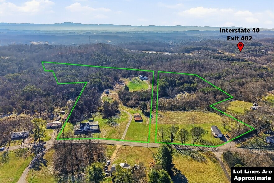 9700-9712 Thorn Grove Pike, Strawberry Plains, TN for sale - Building Photo - Image 2 of 10