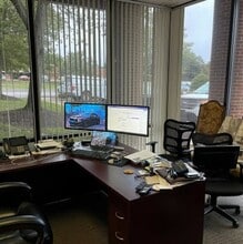 461-491 Southlake Blvd, Richmond, VA for lease Interior Photo- Image 2 of 4