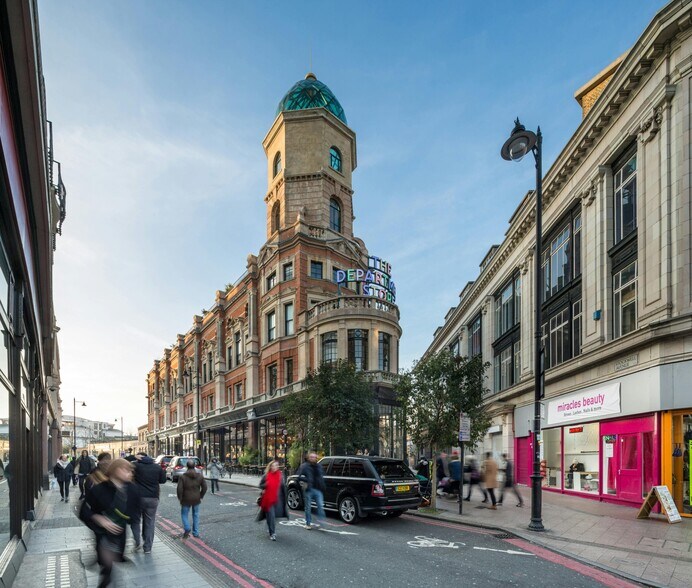 240-250 Ferndale Rd, Londres à louer - Photo du bâtiment - Image 3 de 6