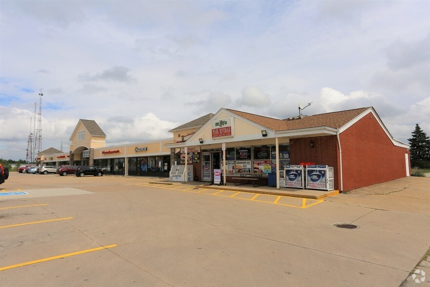 55-69 Pearl Rd, Brunswick, OH for lease - Building Photo - Image 2 of 5