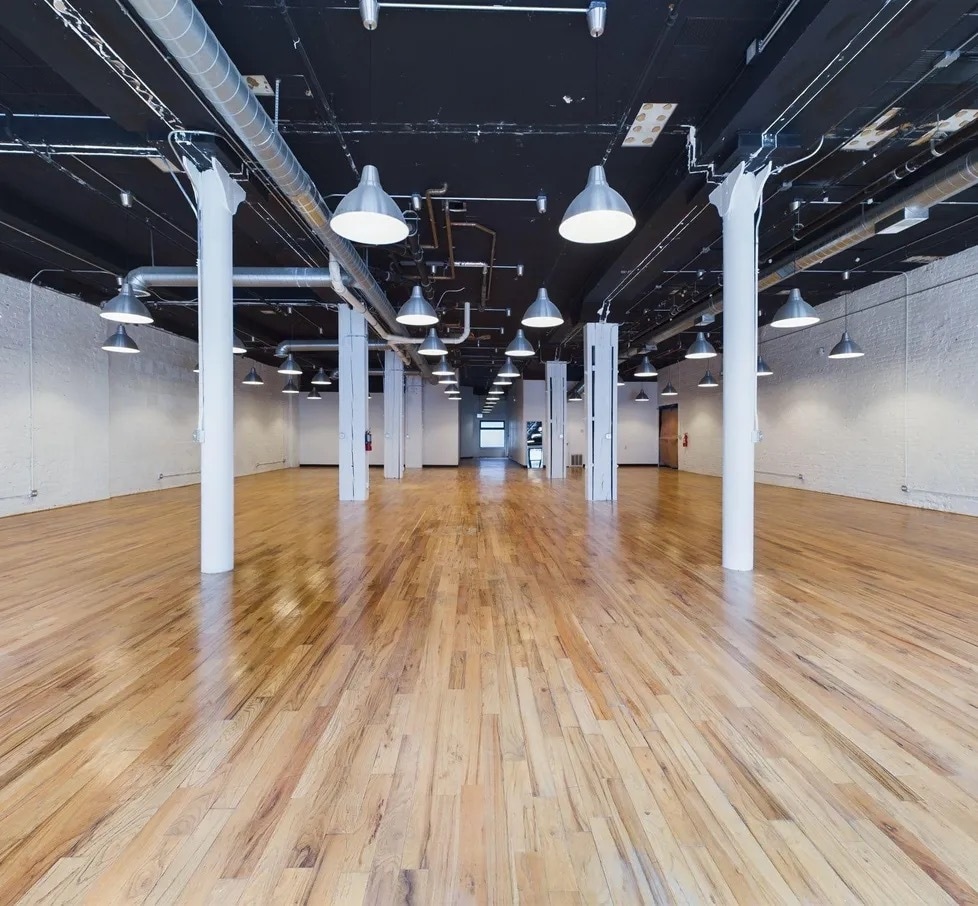 27 E Illinois St, Chicago, IL for lease Interior Photo- Image 1 of 4