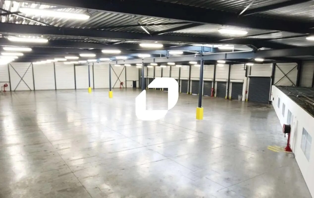 4 Avenue De L'Europe, Roncq for lease Building Photo- Image 1 of 14