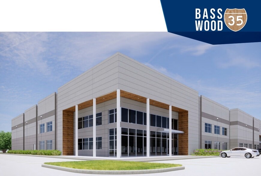 2741 Basswood Blvd, Fort Worth, TX for lease - Building Photo - Image 2 of 2