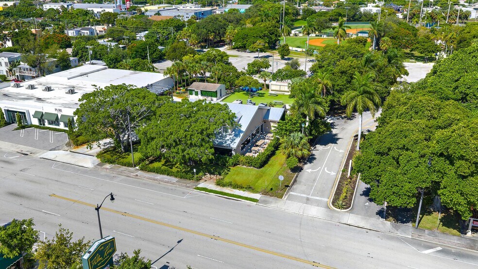 4801 S Dixie Hwy, West Palm Beach, FL à vendre - Photo du bâtiment - Image 2 de 23