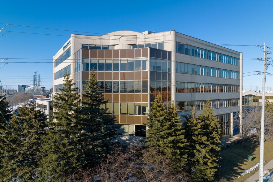 3760 14th Ave, Markham, ON à louer - Photo du bâtiment - Image 2 de 6