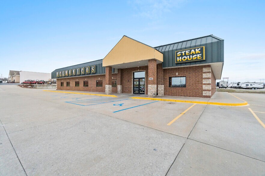 2951 Old Orchard Rd, Jackson, MO à vendre - Photo du bâtiment - Image 3 de 59