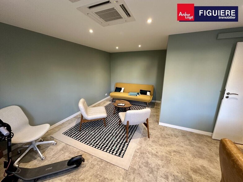 10 Impasse De Grassi, Aix-en-Provence for lease - Building Photo - Image 1 of 8