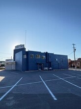 8440 N Interstate Ave, Portland, OR for lease Interior Photo- Image 1 of 2