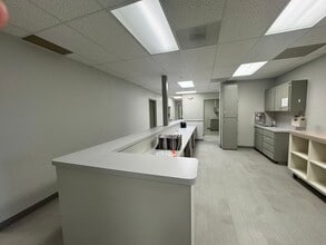 500 S University Ave, Little Rock, AR for lease Interior Photo- Image 1 of 5