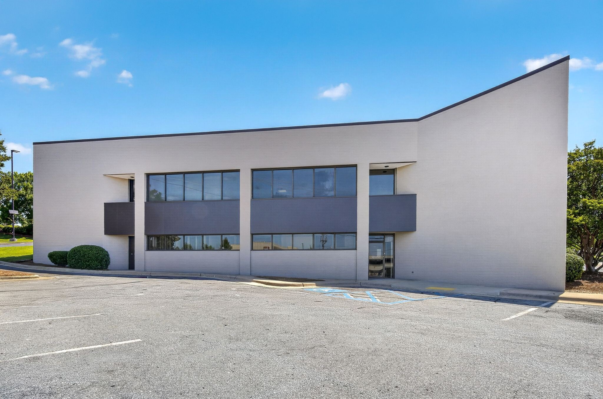 615 19th St, Columbus, GA for lease Building Photo- Image 1 of 21
