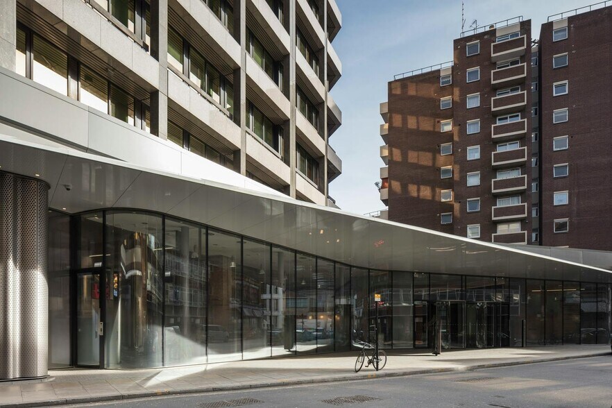 1 Stephen St, Londres à louer - Photo du bâtiment - Image 1 de 19