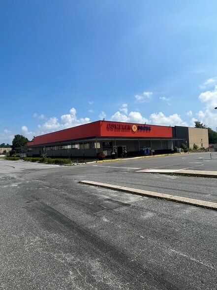 22 W Landis Ave, Vineland, NJ à louer - Photo du bâtiment - Image 2 de 11