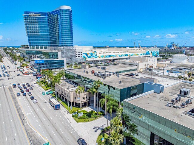 More details for 1650 SE 17th St, Fort Lauderdale, FL - Office for Sale
