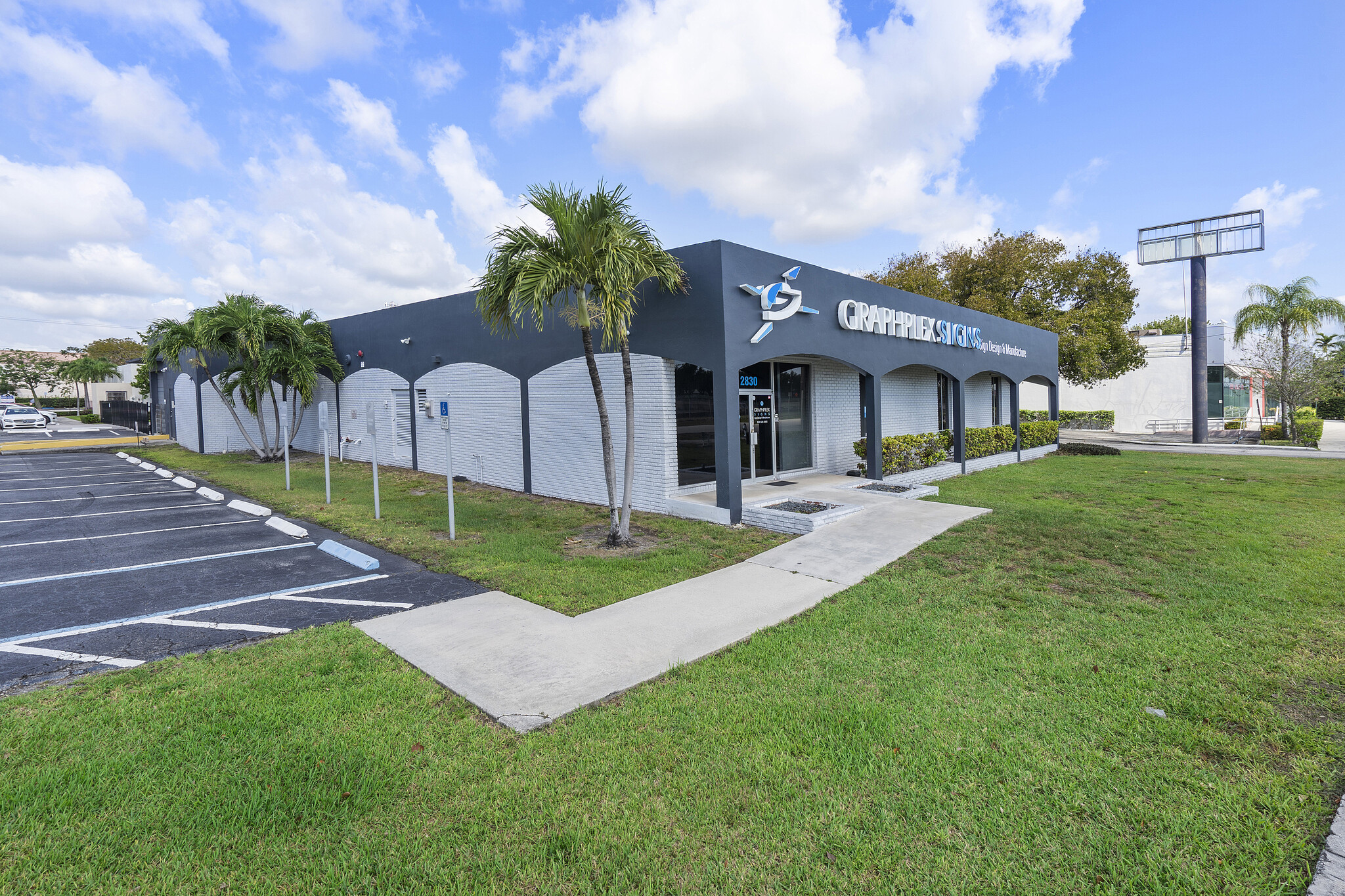 2830 N 28th Ter, Hollywood, FL for sale Building Photo- Image 1 of 1