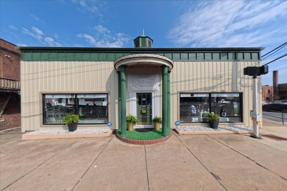 325 Winchester Ave, Martinsburg, WV for sale Building Photo- Image 1 of 44