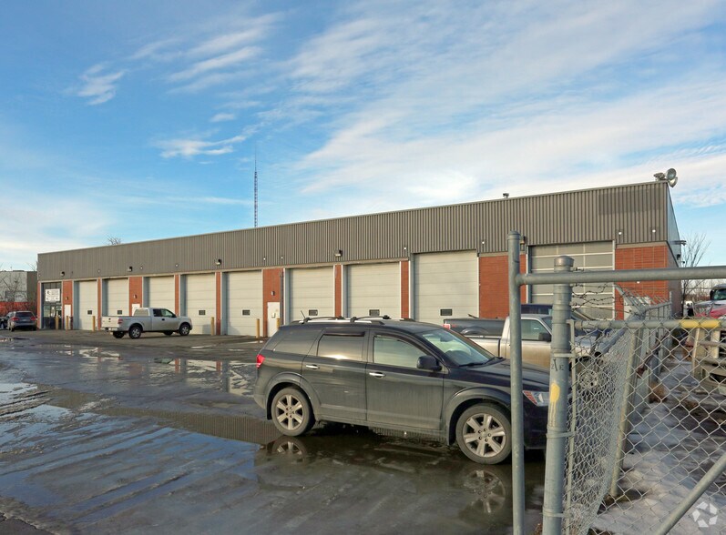 14840 134th Ave NW, Edmonton, AB à vendre - Photo du bâtiment - Image 2 de 2