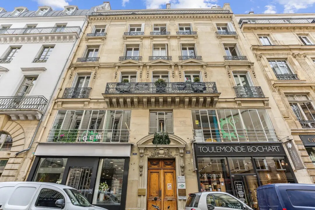 10 Rue Du Mail, Paris à louer Photo du bâtiment- Image 1 de 2