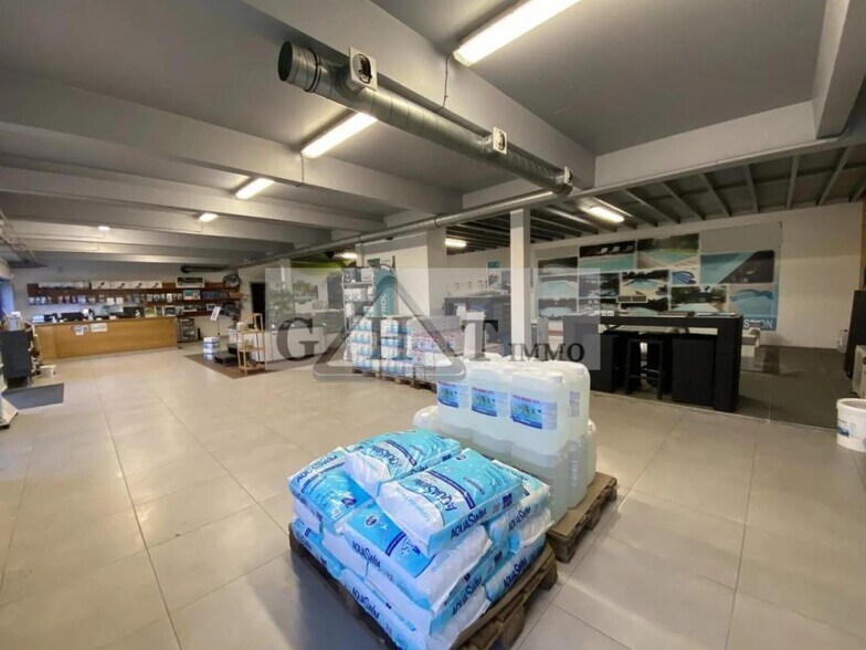 Industrial in SAINT-OUEN-L'AUMONE for lease - Interior Photo - Image 2 of 5