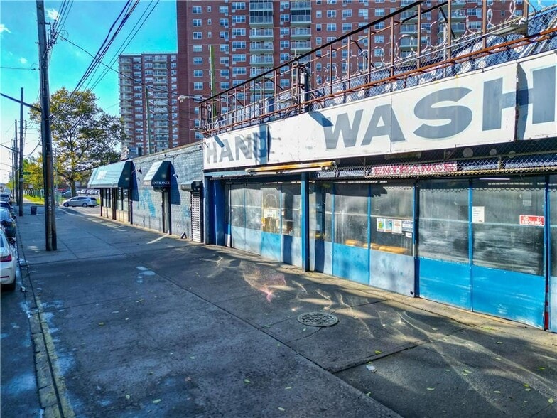 2440-2442 Stillwell Ave, Brooklyn, NY for sale - Building Photo - Image 2 of 14