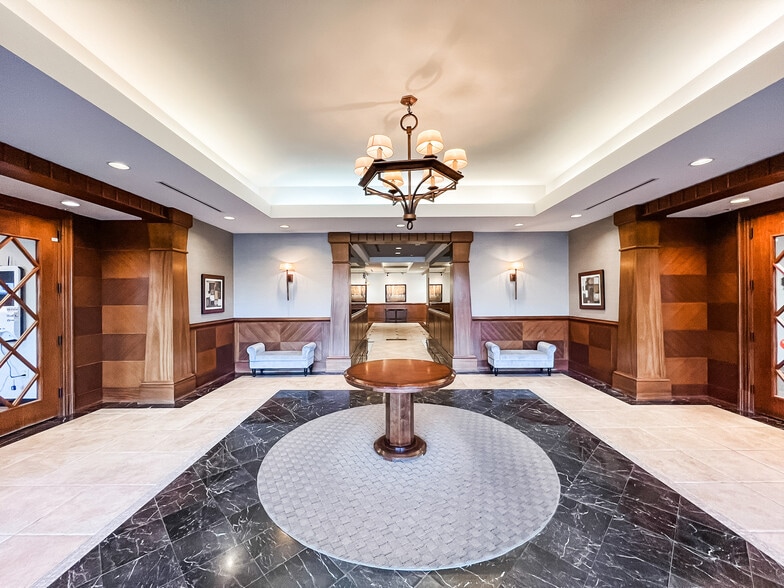 7780 Brier Creek Pky, Raleigh, NC for sale - Interior Photo - Image 3 of 7