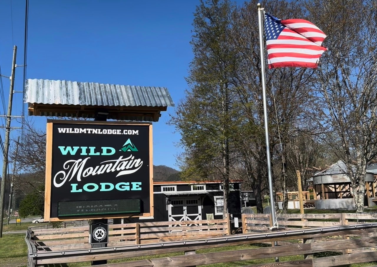 3804 Wears Valley Rd, Sevierville, TN à vendre Photo principale- Image 1 de 58