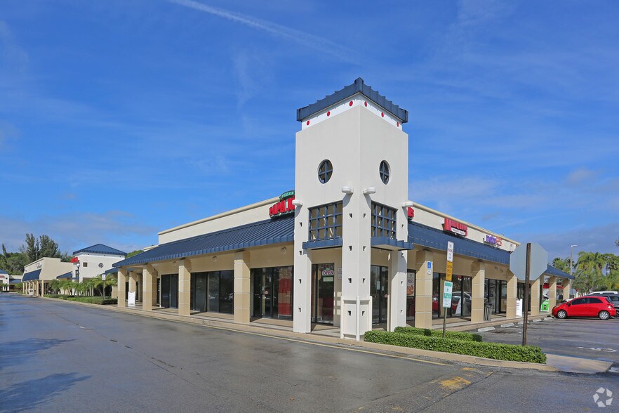 1105-1199 Royal Palm Beach Blvd, Royal Palm Beach, FL à louer - Photo du bâtiment - Image 2 de 8