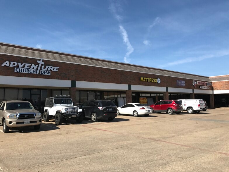 6751 Rufe Snow Dr, Watauga, TX for lease - Building Photo - Image 3 of 3