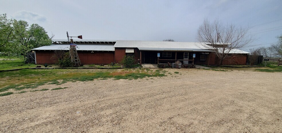 1616 Farmers Rd, Burlington, TX à vendre - Photo du bâtiment - Image 3 de 24