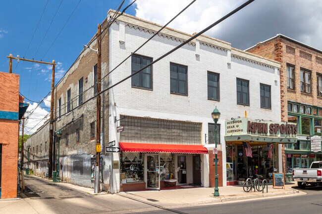 Plus de détails pour 13 N San Francisco St, Flagstaff, AZ - Commerce de détail à louer