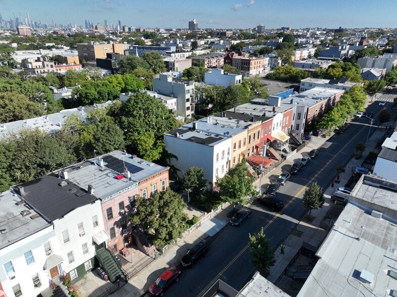 117 Cooper St, Brooklyn, NY for sale - Primary Photo - Image 3 of 4