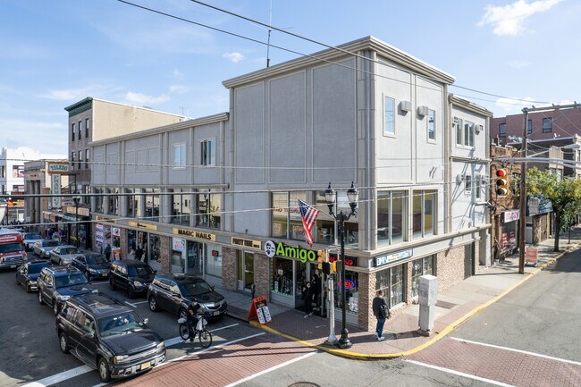 More details for 3800-3806 Bergenline Ave, Union City, NJ - Retail for Lease